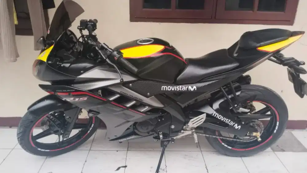 Yamaha R15 2016