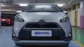 Toyota Sienta  1.5 V Bensin-AT 2017 Silver