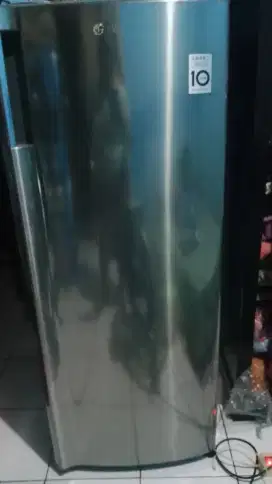 Dijual Freezer LG 6 rak
