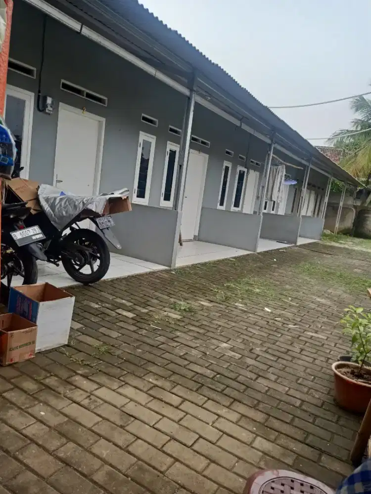 Tukang bangunan harian dan borongan
