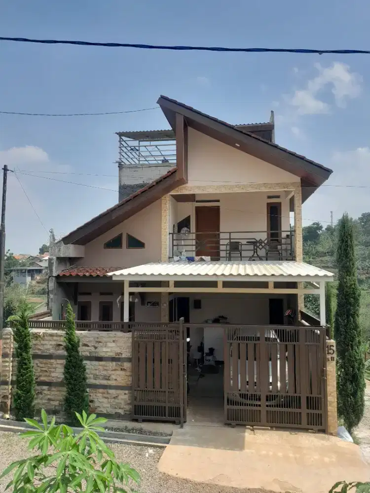 Rumah hunian nyaman dan asri