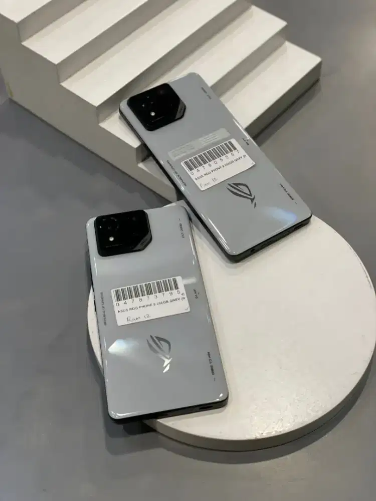 Asus ROG Phone 8