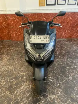 SALES IMA DP 1 JT HONDA PCX 160 ABS 2023 LIKE NEW . SYARAT KTP DAN KK