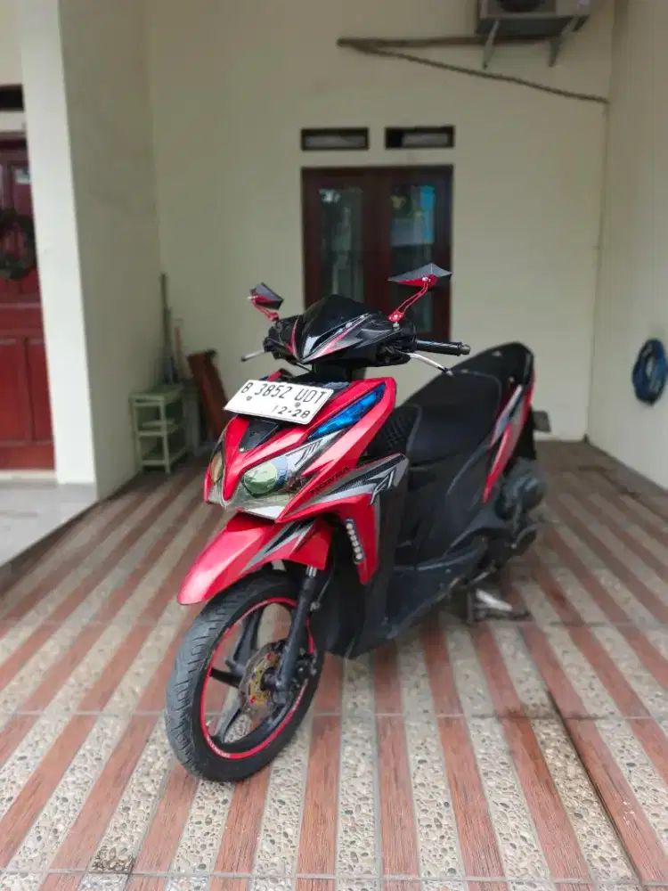 HONDA VARIO 125 KZR TAHUN 2013 MOTOR GRESS