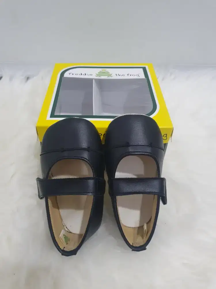 Pre-Walker Shoes Freddie The Frog