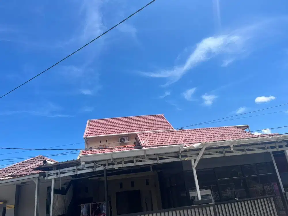 Dijual rumah 2 lantai