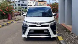 Toyota Voxy 2.0 Sunroof AT Putih Metalik NIK 2019 Pajak Pajang Record