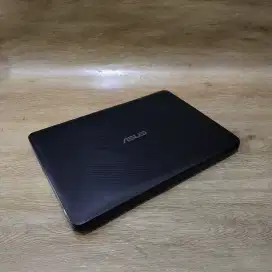 Laptop  Asus Slim Ram 10GB  bonus Mouse Baru Siap pakai [Bisa Diantar