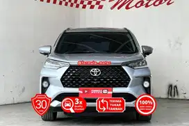 Toyota New Veloz Q 1.5 CVT tahun 2021 silver Avanza Matic AT DP minim