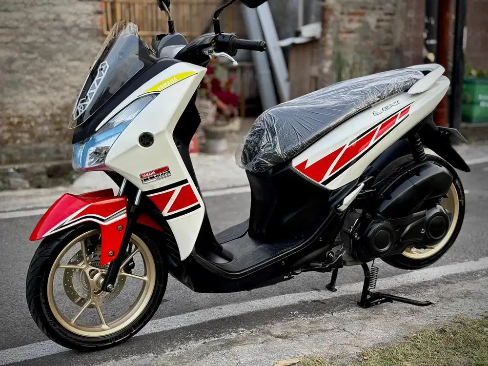 Yamaha LEXI VVA Plat AD Siap Jalan Jalan