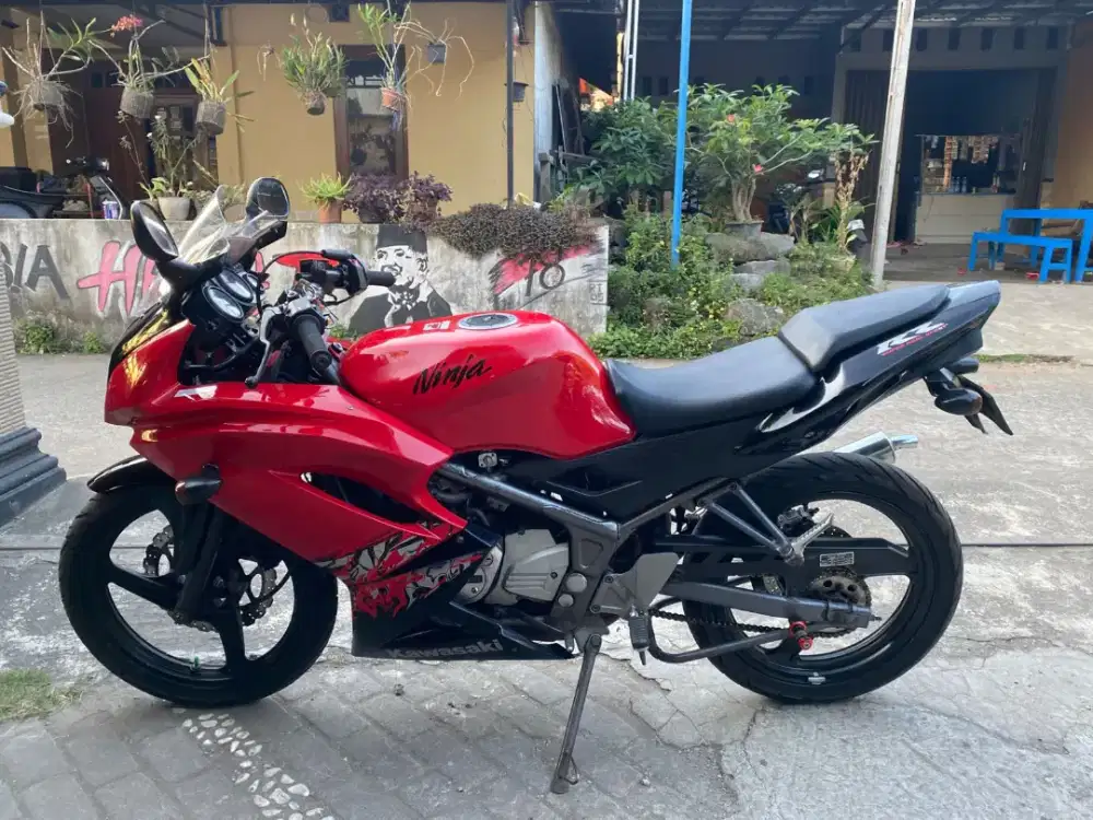 Kawasaki ninja thn 2013 plat M madura