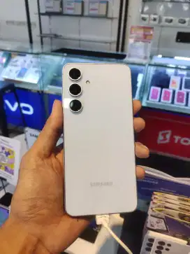 Samsung Galaxy S24 FE 8/256 Bisa kredit bunga 0