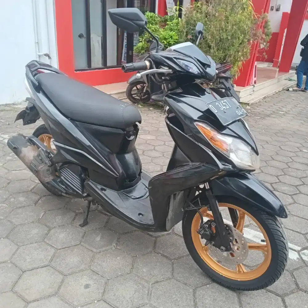 yamaha xeon karbu tahun 2011 harga  net