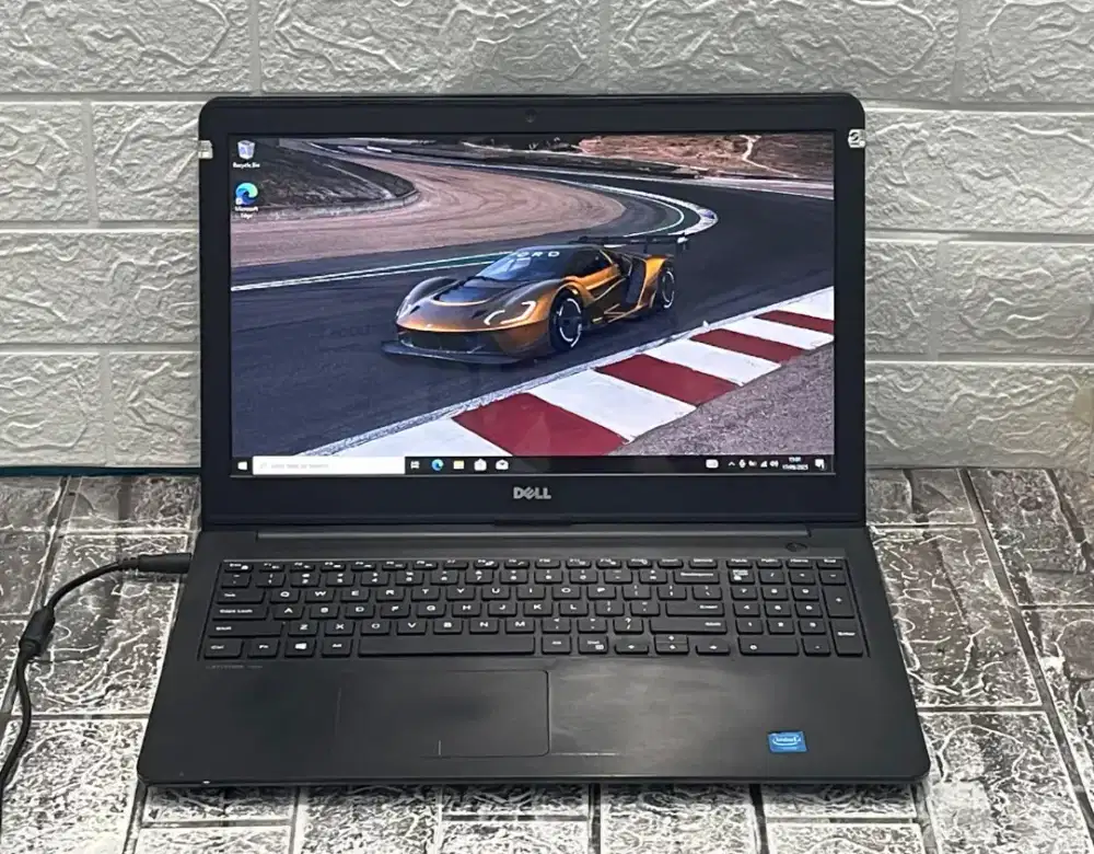 Laptop Dell Latitude 3550