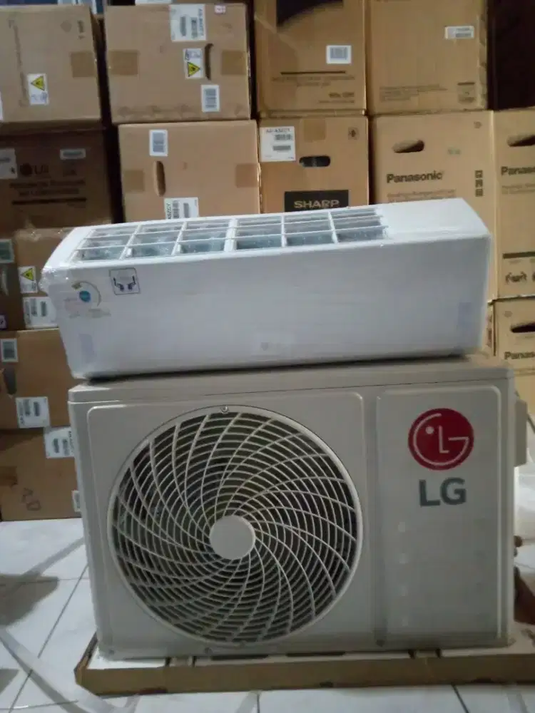 Ready AC baru merk LG 1/2pk