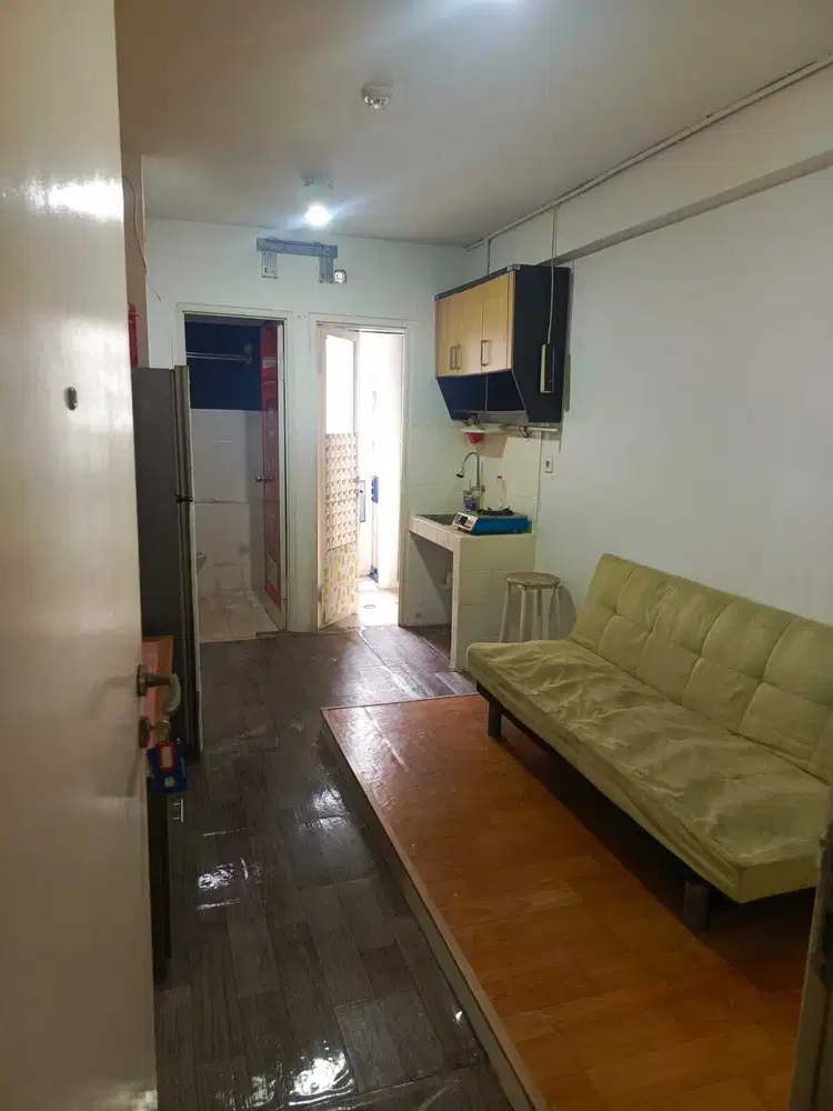 Dijual murah apartemen gading nias 2 kmr emerald furnish SHM READY