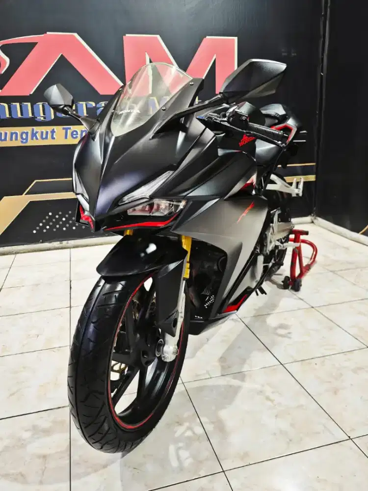 Honda CBR250RR STD REG 2017 Odo 2rb slow on going