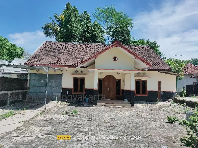 Bismillah Disewakan rumah luas di Seputaran jln Kaliurang km 12,5