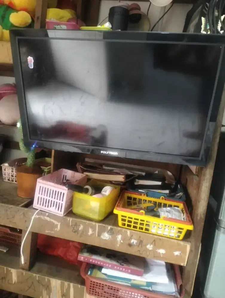 TV LED Polytron 28 free STB