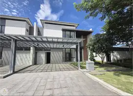 Rumah Cluster Emily Summarecon Bandung dekat Club House