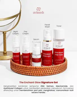 Avinash Enchant Glow Signature Set