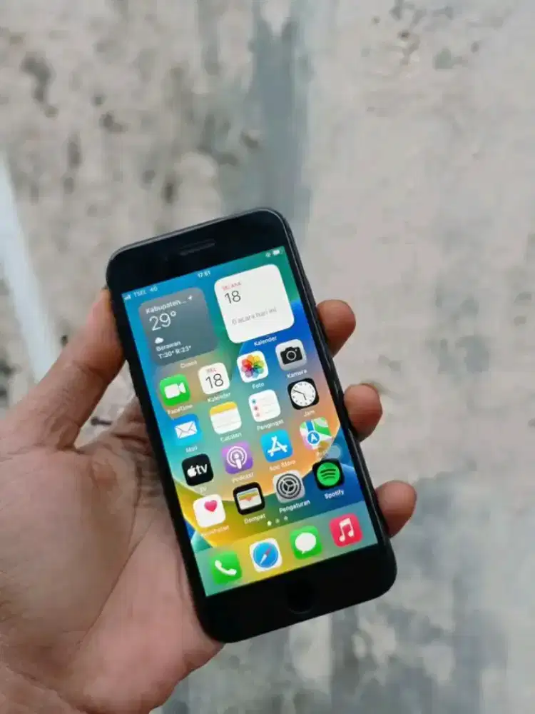 Jual iphone 8 64gb