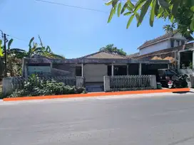 Rumah Hitung Tanah Lokasi Strategis Banyuanyar Dekat Exit Tol