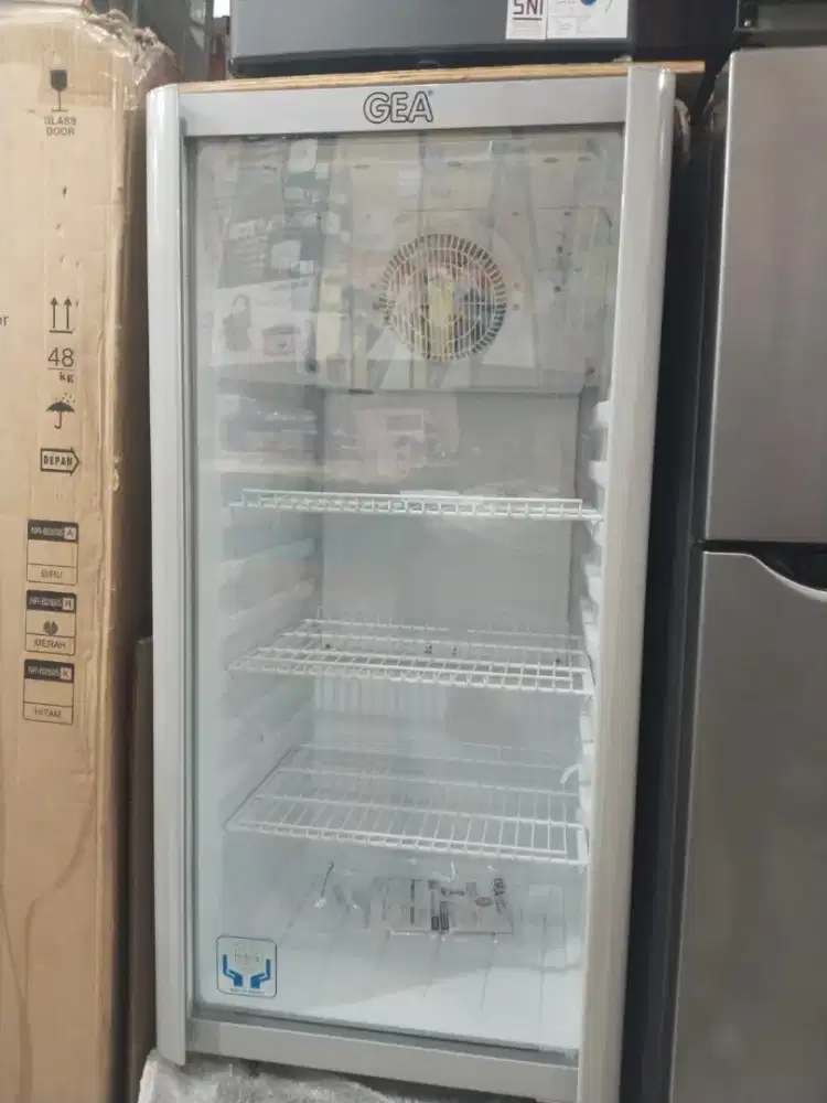 FREEZER 3 RAK GEA