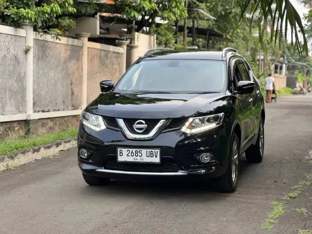 Nissan Xtrail 2.5 AT 2015 Hitam SIAP PAKAI
