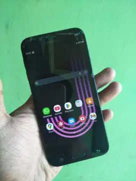 Samsung galaxy j7 pro 3/32 NFC