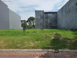 Kavling Imperial Beach Palm Beach Pakuwon City , Strategis