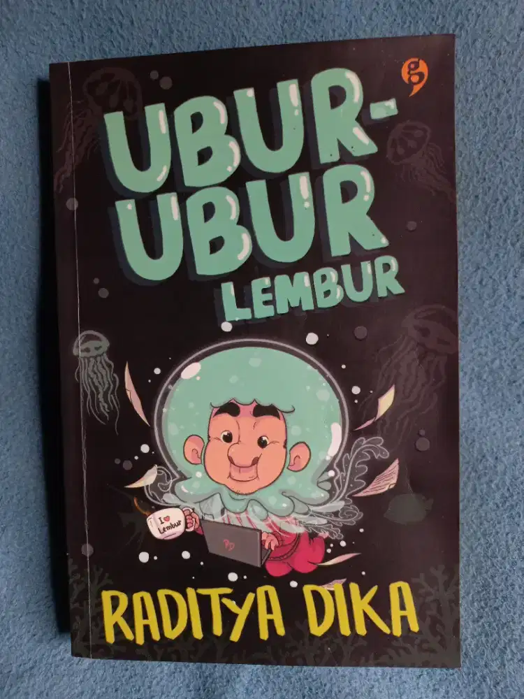 Preloved - Novel Raditya Dika - Ubur-Ubur Lembur