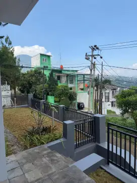 Rumah semi villa mewah murah strategis di Ujungberung Bandung wetan