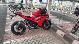 Di jual motor ninja 250 CC km 9000