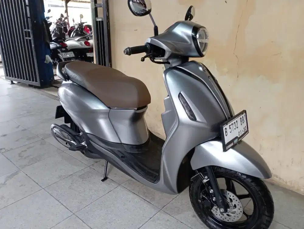 YAMAHA GRAND FILANO LUX 2024 KM 4000 KONDISI BAGUS