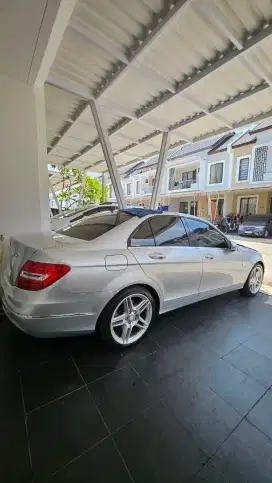 Mercedes Benz W204 C200 CGI Facelift 2012
