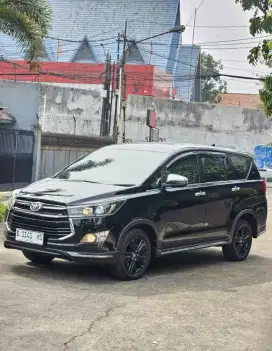 INNOVA VENTURER DIESEL MATIC 2019 MULUS KACIDA