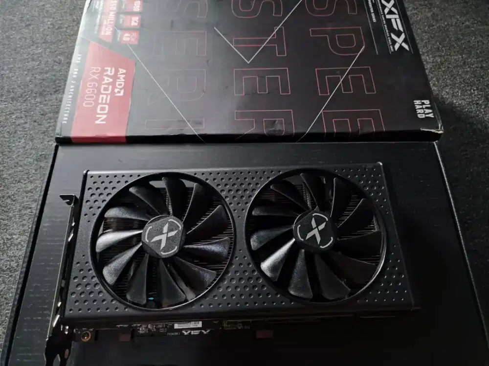 AMD XFX RX 6600 8gb seken
