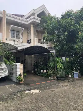 RUMAH DI JUAL DI GRAHA HIJAU 2 CIPUTAT 2 LANTAI HARGA TERJANGKAU