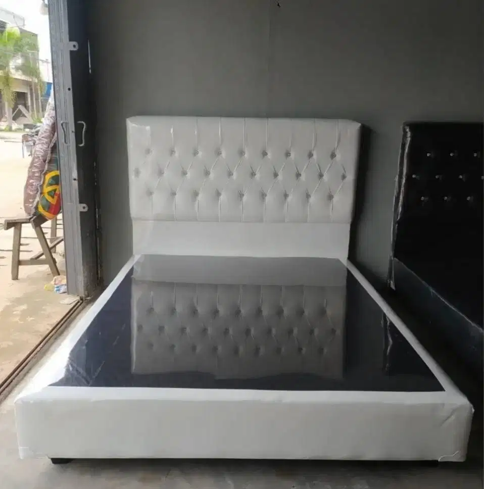 DIVAN SET/RANJANG + SANDARAN 160X200