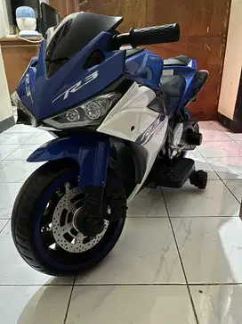 Motor aki mainan anak