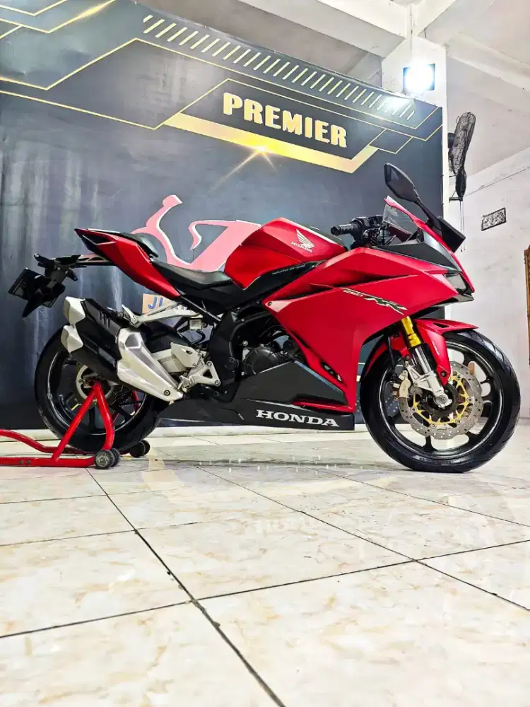 Honda CBR250RR ABS MATTE RED TH 2020 Odo 13rb DP 10jt