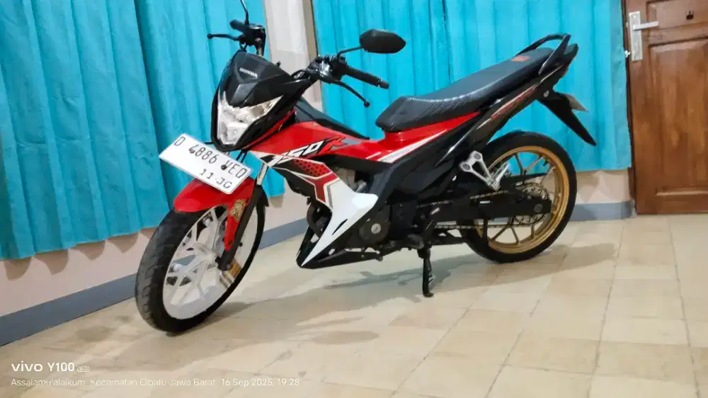 Jual Santai Honda Sonic 150R