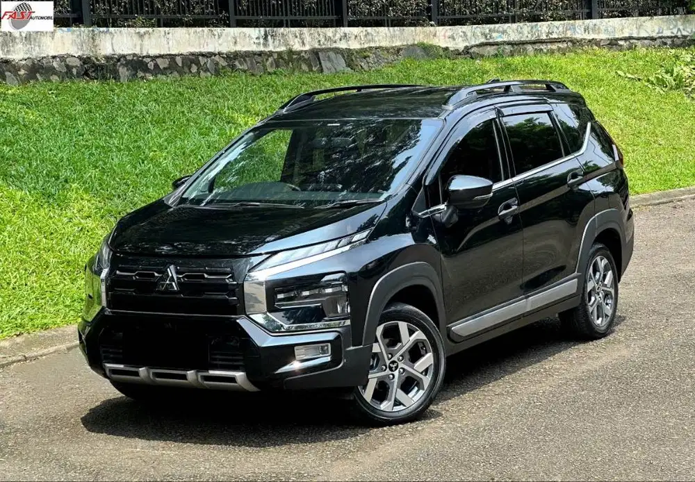 MITSUBISHI XPANDER CROSS 2023 FACELIFT 1.5 KM.44RB PAJAK PANJANG #F6ST