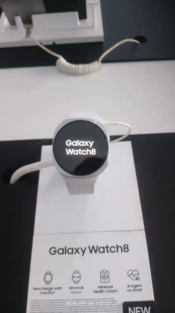 SAMSUNG GALAXY WATCH 8 NEW