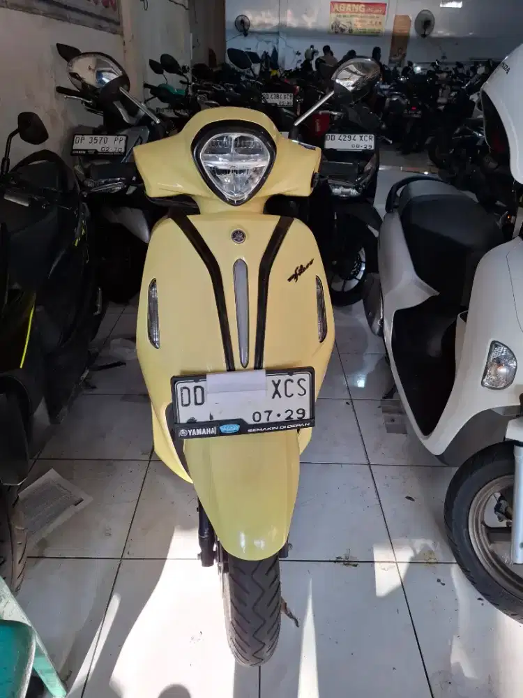 Yamaha Grand Filano 125cc 2024 kuning
