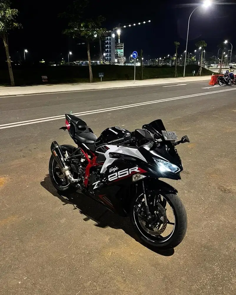 Kawasika Ninja Zx25R