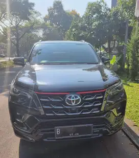 Toyota Fortuner VRZ TRD 2021