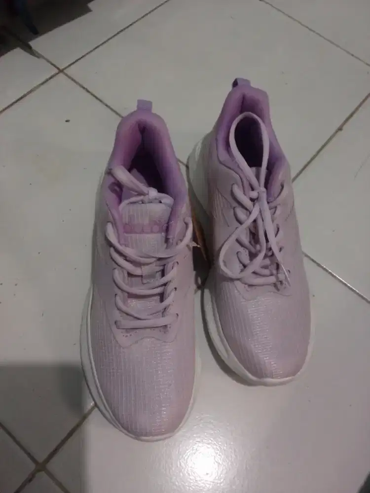 ORI sport station DIADORA SEPATU WANITA