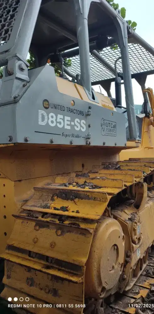 Dozer D85 2017 Kaki Baru
 di Samarinda